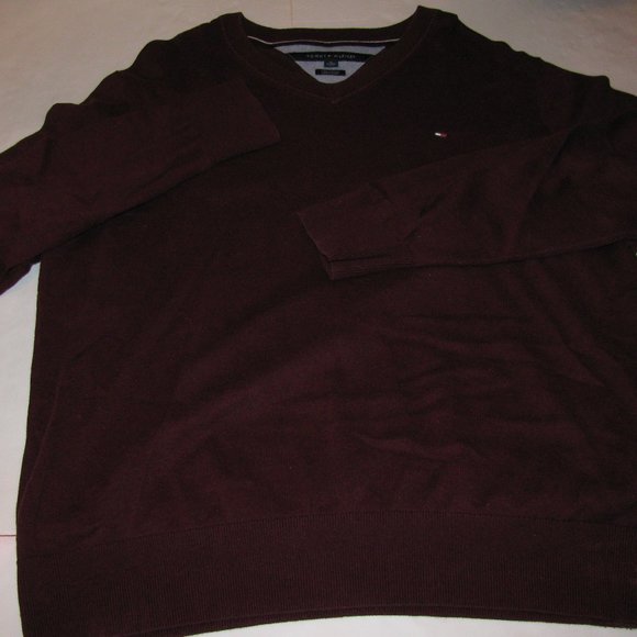 Tommy Hilfiger V Neck Sweater Pullover Mens XL - Picture 2 of 6